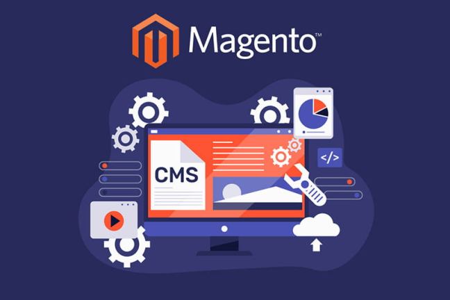 Foto van een Magento-ontwikkelaar aan het werk met dubbele monitoren.